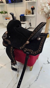 Barkat Overseas Nuevo Sillín de Caballo Western de Cuero Genuino Ecológico de Primera Calidad con Estructura de Madera y Diseño con Tachuelas de Cobre, Portátil para Montar - Product Image 3