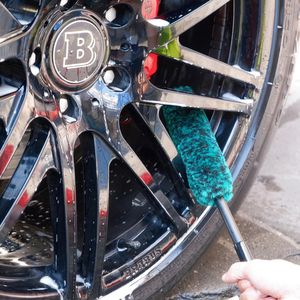 Kit Professionale di 4 Spazzole per Ruote con Manico Lungo per Pulizia Pneumatici, 2 Spazzole Morbide per Pulizia Ruote, 2 Spazzole per Lavaggio Auto - Product Image 4