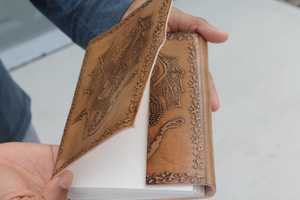 Diario Vedant con Tapa Dura de Cuero Resistente con Dragones en Relieve, Encuadernación en Espiral con Papel de Algodón Orgánico - Regalo - Product Image 2