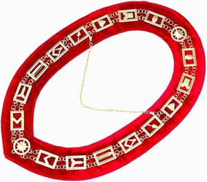 Collier maçonnique en métal doré pour Maître Maçon avec support rouge - Product Image 2