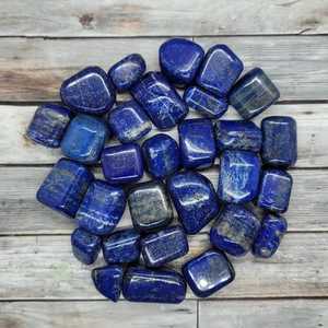 Pierres de Lapis Lazuli polies de forme libre pour la décoration intérieure Feng Shui - Product Image 6