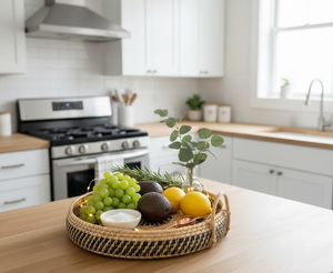 Plateau rond en jonc de mer tressé à la main style bohème avec poignées, plateau décoratif en osier noir naturel pour table, décoration intérieure du Vietnam - Product Image 4