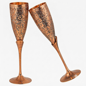 Lot de 2 verres à vin en cuivre à pied métallique pour mariage, cocktail, bar, vaisselle de service - Product Image 6