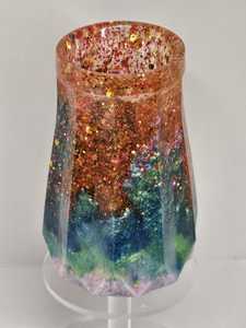 แจกันเรซิ่นทำมือ: แจกันตกแต่งสำหรับดอกไม้และที่วางแปรง - Product Image 3
