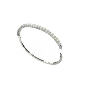 Pulsera de Diamantes de Oro Blanco para Mujer, Corte Brillante Redondo, Diamantes Naturales, Estilo Minimalista para Uso Diario - Product Image 1