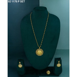 ชุดสร้อยคอจี้ห้อยทรงเจลาห์เคลือบทองสวยงาม สไตล์ชาติพันธุ์ ชุดเครื่องประดับโลหะผสมทอง สร้อยคอสำหรับผู้หญิง เครื่องประดับแฟชั่น - Product Image 1