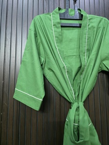 Robe kimono longue verte pour femme avec poches, en coton tissé épais, manches trois quarts, couleur unie, style décontracté - Product Image 4