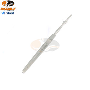 ใบมีดผ่าตัดเหล็กกล้าคาร์บอน ปลอดเชื้อ เบอร์ 11 พร้อมด้ามจับแบบใช้ซ้ำได้ สำหรับการผ่าตัดทางการแพทย์ ทันตกรรม สัตวแพทย์ และห้องปฏิบัติการ - Product Image 3