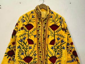 Chaqueta Bomber de Terciopelo Tejida con Bordado Boho Suzani, Reversible, Ecológica, Suave, para Invierno, con Símbolos de Paz Yin Yang, Regalo para Ella - Product Image 4