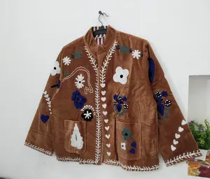 Chaqueta Bomber Unisex Hecha a Mano de Terciopelo Marrón con Bordado, Parches Florales Vintage, Estilo Boho Étnico, Ropa de Abrigo de Algodón para Otoño e Invierno - Product Image 3