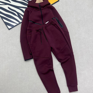 Ensemble de survêtement en polaire pour homme : sweat à capuche oversize élégant et pantalon de jogging coupe décontractée pour l'entraînement sportif - Product Image 1