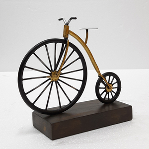 Face Look Sculpture and Aluminum Metal Very Luxury Design for Gifts Home Living Room <b>Desk</b> Decoration Showpiece - Product Image 5