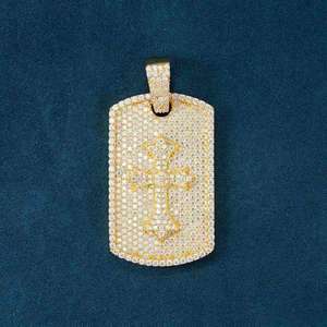 Collar Hip Hop con Colgante de Perro Personalizado Iced Out, con Moissanita VVS en Forma de Baguette, de Plata de Ley 925 Bañada en Oro - Product Image 2