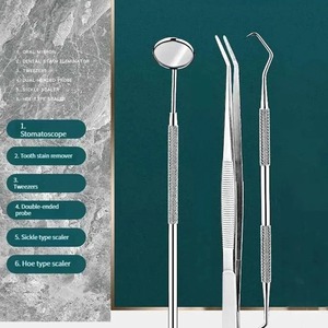 Kit de 3 outils dentaires ergonomiques manuels en acier inoxydable pour le nettoyage du tartre, l'endoscope, l'élimination des taches dentaires et les cure-dents interdentaires - Product Image 4