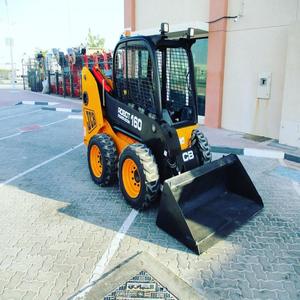 Chargeuse compacte sur chenilles JCB, mini-excavatrice, godet hydraulique, jaune, diesel, 75 kW, 3500 kg, forte puissance de creusement - Product Image 5