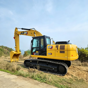 L'excavatrice sur chenilles Global Export 323GX de 23 tonnes offre une forte capacité d'excavation pour les travaux miniers, les infrastructures et les terrassements. - Product Image 1
