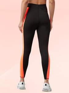 Leggings de Compresión Personalizados para Mujer, Ropa de Gimnasio y Yoga, Tela Spandex, Top Anti-Exposición, Capri Deportivo, Ropa de Compresión de Calidad para Damas - Product Image 3