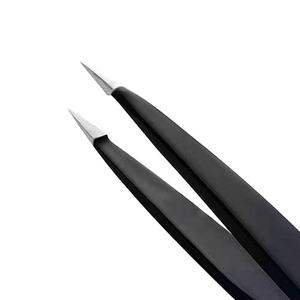 Pince à épiler professionnelle de haute qualité en acier inoxydable noir, à pointe fine, réutilisable, avec logo personnalisé, prix de gros d'usine - Product Image 2