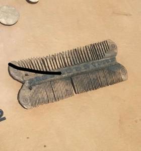 Peigne de poche sculpté à la main en os de buffle, peigne de poche de style vintage, peigne tribal fait main, accessoire de toilettage de voyage, idée cadeau - Product Image 3