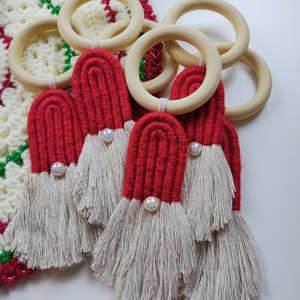 Anillo de servilleta de macramé con temática navideña para invitados, accesorio decorativo para la mesa de Nochebuena y regalo festivo. - Product Image 6