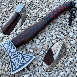 Hacha Vikinga Forjada a Mano de BA Enterprises, la Más Vendida |   Tomahawk de Acero al Carbono Hecho a Mano de 4 3/4 Pulgadas con Hoja Grabada y Mango de Madera Envuelto en Cuero - Product Image 1