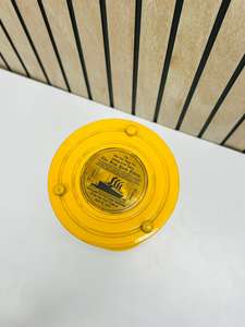 Reloj de arena de aluminio chapado en color amarillo de 8'' con diseño de ángel animal |   Pieza Decorativa Vintage para Mesa de Graduación - Product Image 3