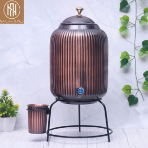 Distributeur de boissons de luxe en cuivre |   Refroidisseur d'eau artisanal en cuivre avec verre |   Fournisseur OEM ODM personnalisé - Product Image 3