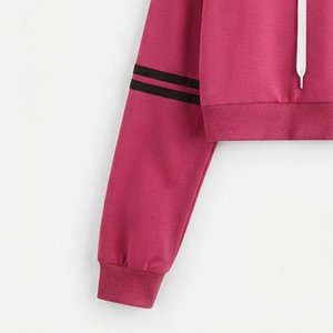 High Quality Custom Logo Women's Hooded Sweatshirt Solid Color Full Sleeve Knitted Breathable Short Length Autumn /Winter - Product Image 6
