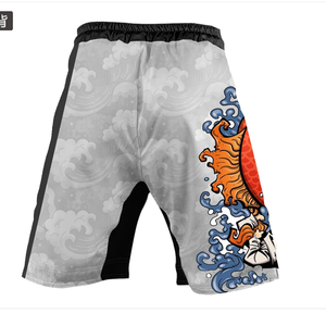 Shorts de Muay Thai personnalisés en gros pour clubs - Respirants, extensibles, séchage rapide, unisexe, pour adultes, pour la boxe et les arts martiaux - Product Image 3