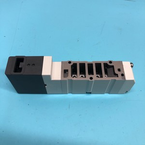 วาล์วโซลินอยด์ SMC VQ4100-5B, 169970 - อุปกรณ์และอะไหล่เซมิคอนดักเตอร์ระดับโลกที่เชื่อถือได้ - Product Image 5