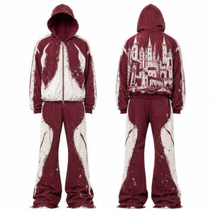Conjunto Deportivo Unisex Talla Grande Color Granate y Blanco, Sudadera con Capucha y Cierre Completo, Pantalones Jogger, Diseño 2 en 1 con Estampado de Castillo, Ropa Urbana de Invierno - Product Image 1