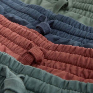 Pantalones Cortos de Golf Activos de Alta Gama con Logotipo Personalizado, Transpirables, Elásticos, 100% Poliéster con Bolsillos - Product Image 5