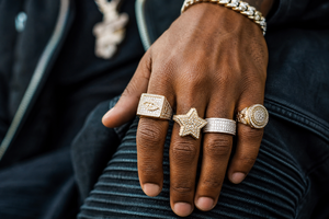 Bague Chevalière Carrée Plaqué Or 18K Effet Givré pour Homme, Coupe Asscher, Bijou Hip Hop Tendance - Product Image 4