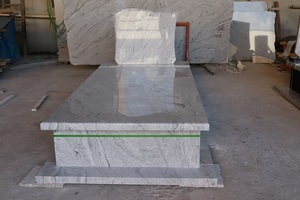 Prix de gros Nouveau Vicomte Blanc Granit Hongrie Pologne Style Pierre Tombale et Monuments Pierre Tombale pour Cimetière - Product Image 6