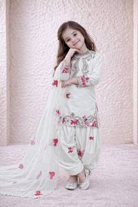 ชุดส่าหรีเด็กผู้หญิงพร้อมผ้าคลุมไหล่ ปักลายสวยงาม ผ้าเครป เหมาะสำหรับฤดูหนาว/ฤดูร้อน สำหรับงานแต่งงานและงานเทศกาล - Product Image 3