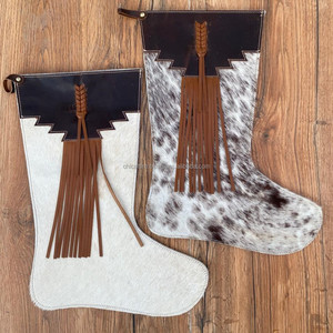 ถุงน่องคริสมาสต์สำหรับวันหยุดเทศกาลคริสต์มาสทำด้วยมือหนังแท้และคาวบอยหนังวัวขอบเรียบขนาด16" - Product Image 2