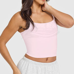 Débardeurs pour femmes TikTok en promotion avec coussinets de poitrine, respirants, effet seconde peau, col rond, coupe courte, soutien-gorge de sport, vêtements de yoga et de gym, logo frontal - Product Image 3