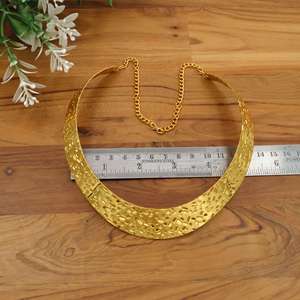 Collier ras du cou large en acier inoxydable doré pour femme, style bib, résistant au ternissement, bijoux de mode - Product Image 2