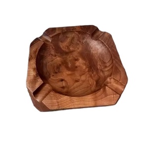 Cenicero Cuadrado de Madera Resistente de Estilo Postmoderno, Diseño Personalizable en Tamaño y Color, Bandeja para Fumadores para Uso en el Hogar y Restaurantes - Product Image 1