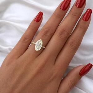 Anillo de Compromiso con Diamante de Corte Ovalado en Oro Amarillo, Anillo Solitario de Inspiración Vintage, Anillo de Novia, Joyería Fina con Diamantes, Boda de Lujo - Product Image 2