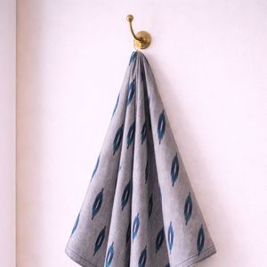 Tissu en coton Ikat traditionnel durable, tissé à la main, en vrac, OEM, textile de tissage à la main, doux, respirant, durable, pour ameublement, vêtements et artisanat - Product Image 3