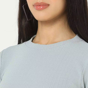 Haut court à manches longues pour femme en coton et polyester de couleur unie, nouvelle collection en ligne, prix bas, article très demandé - Product Image 4