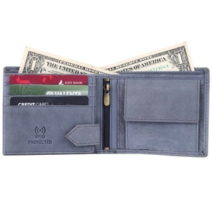 Best Quality Handmade Cowhide Leather <b>Wallet</b> for Men with <b>RFID</b> Protection and Large Capacity Card Organizer For Sale - Product Image 3