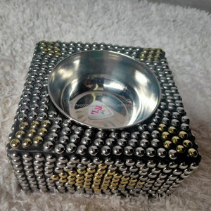 Brûle-encens en cristal de métal argenté fait à la main, style religieux du Moyen-Orient, personnalisation disponible - Product Image 1