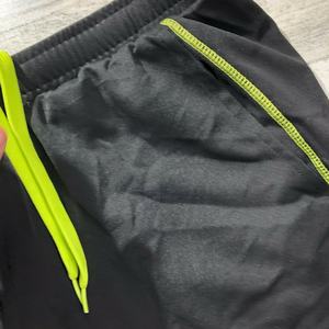 Short de sport décontracté pour homme Short de sport écologique et extensible dans les quatre sens pour la course d'été en plein air - Product Image 3