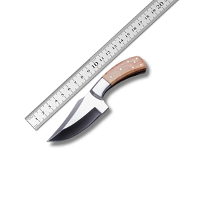 Couteau artisanal personnalisable en acier Damas avec manche en bois Pakka et étui en cuir disponible chez ZA Damascus Maker - Product Image 2