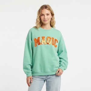 Sudadera de cuello redondo para mujer con lentejuelas personalizadas y letras bordadas, estilo oversize, informal y a la moda. - Product Image 2