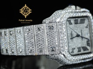 นาฬิกาเพชรหรู Pahal Jewels ตัวเรือนสแตนเลสทรงเหลี่ยม 40 มม. แสดงวันที่แบบอนาล็อก รุ่นลิมิเต็ดอิดิชั่น ดีไซน์มีเสน่ห์ แฟชั่นสำหรับทั้งชายและหญิง - Product Image 3