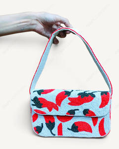 Bolso de Hombro Artesanal con Cuentas de Chiles Rojos sobre Fondo Azul, Bolso de Noche Novedoso para Mujer, Venta al por Mayor, OEM, Marca Privada - Product Image 2