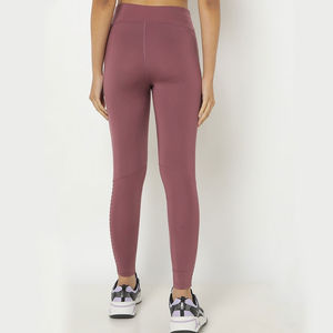 Leggings pour femmes T2 INTERNATIONAL, coupe ajustée, longueur intégrale, taille mi-haute, couleur unie, respirant, séchage rapide, respectueux de l'environnement, en spandex/polyester - Product Image 3